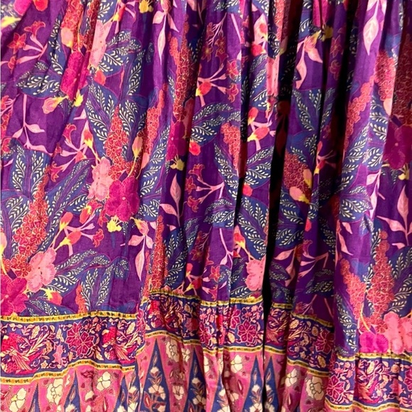 SPELL BIANCA GOWN, Size Small, EUC- only tried on does not fit chest. - Picture 3 of 4